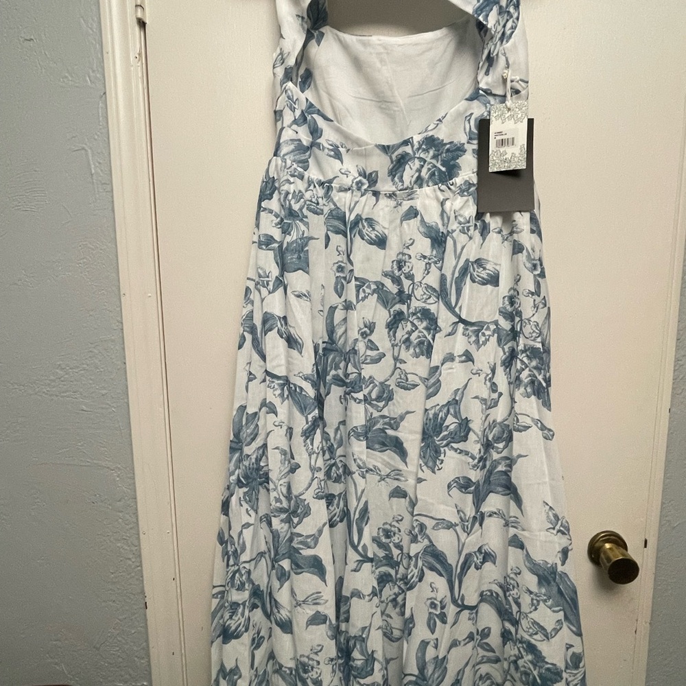 Hyacinth House - dusty blue floral maizie maxi dress - Picture 9 of 10